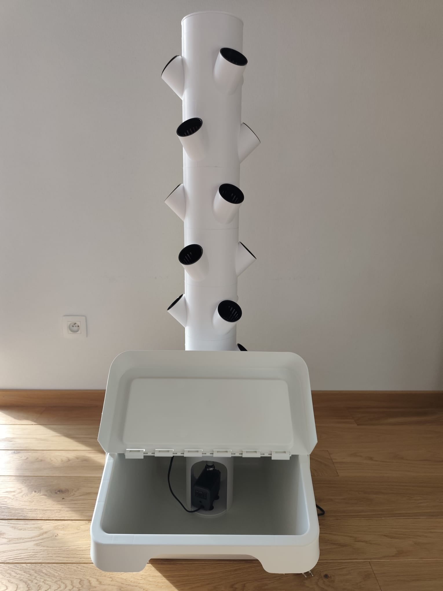 GrowTower 37 – 3D-gedruckter Hydroponik-Tower aus UV-beständigem PETG